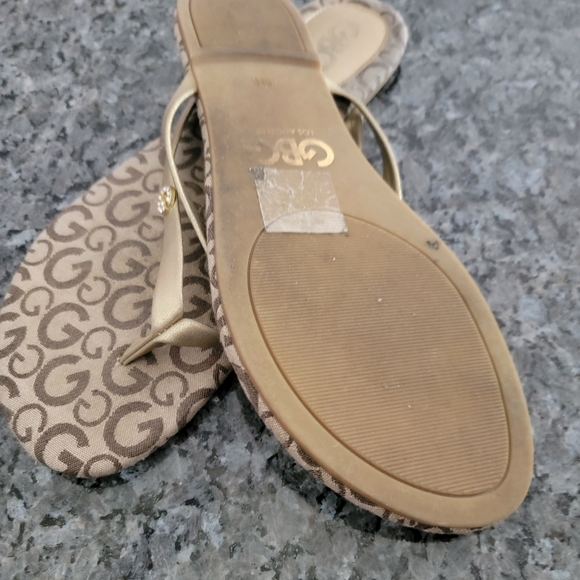 GUESS gold  flipflop - Picture 6 of 6